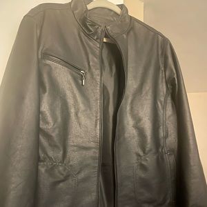 Black leather jacket 🧥NEW